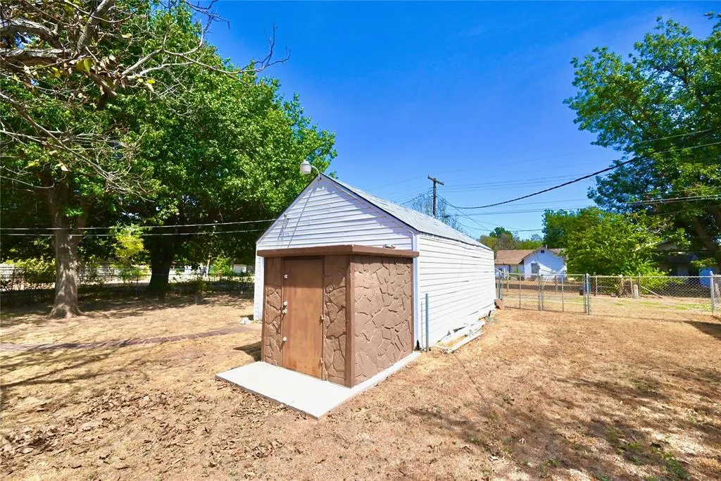 Photo 24 — 815 S 19th Street, Chickasha, OK 73018