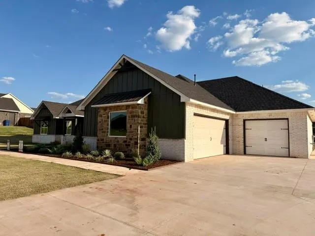 Photo 4 — 4533 Raymond Lane, Guthrie, OK 73044