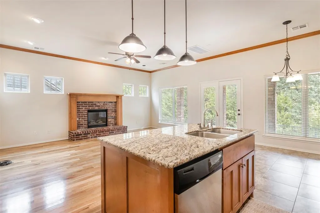 Photo 9 — 4949 Yellow Woods Way, Edmond, OK 73034