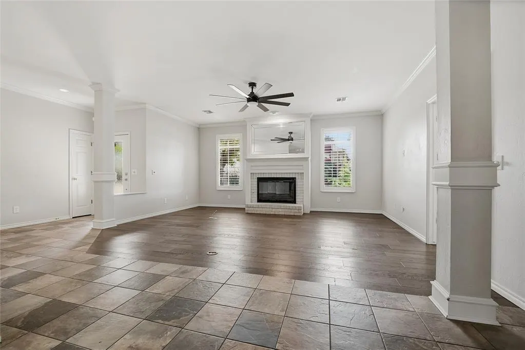 Photo 7 — 11900 Barrywood Drive, Oklahoma City, OK 73120