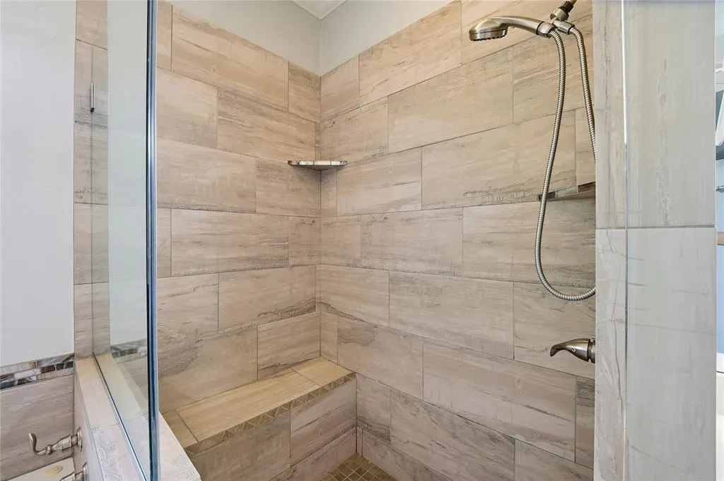 Photo 20 — 11900 Barrywood Drive, Oklahoma City, OK 73120