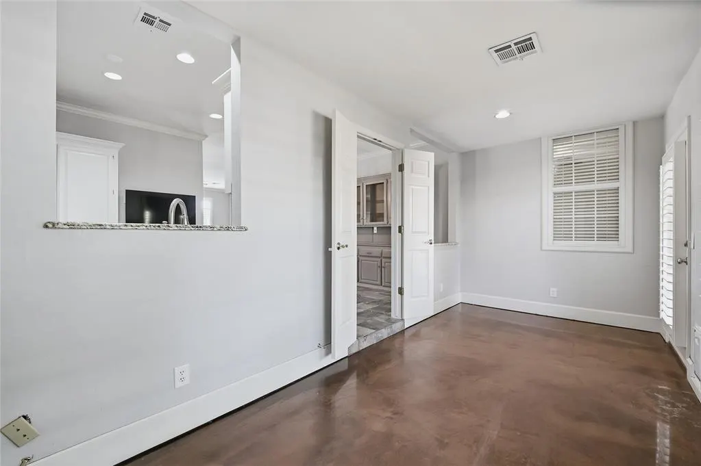 Photo 27 — 11900 Barrywood Drive, Oklahoma City, OK 73120