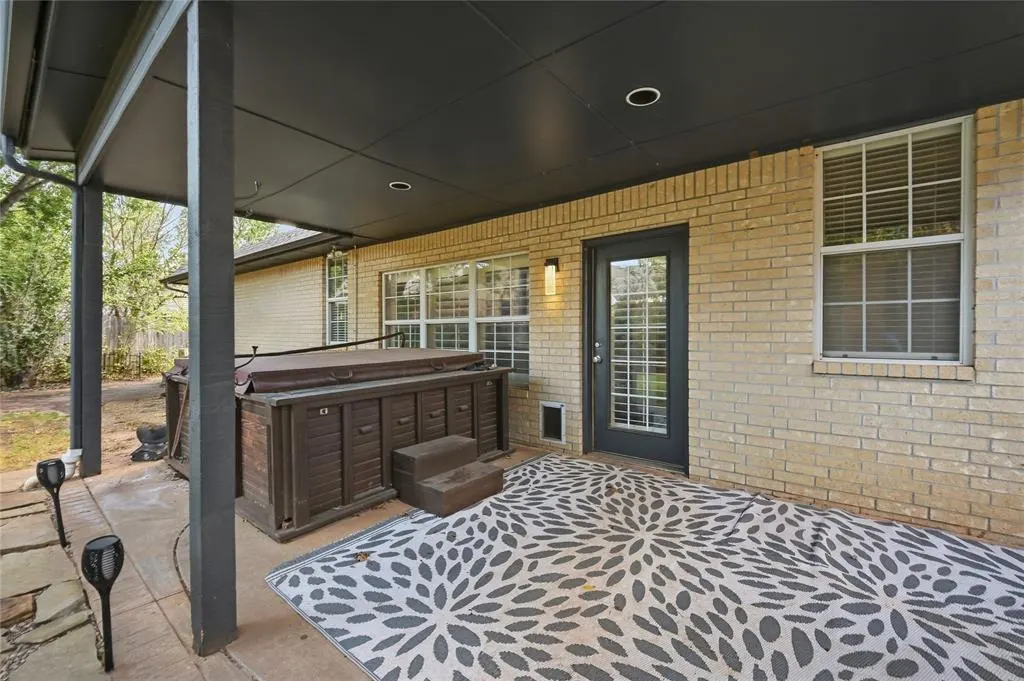 Photo 31 — 11900 Barrywood Drive, Oklahoma City, OK 73120