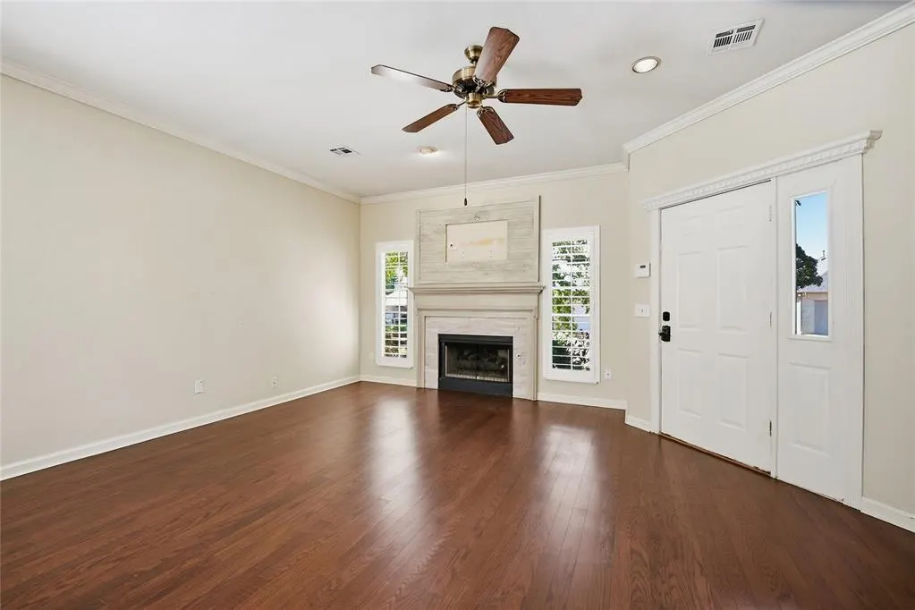 Photo 7 — 11912 Barrywood Drive, Oklahoma City, OK 73120