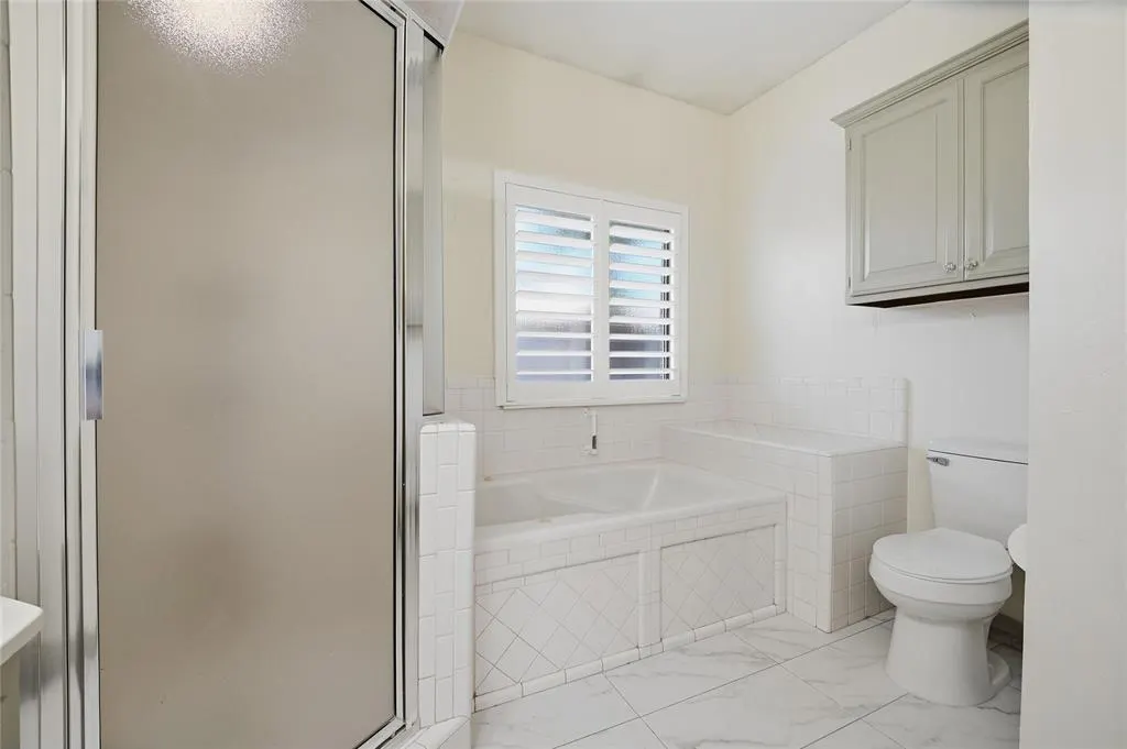 Photo 24 — 11912 Barrywood Drive, Oklahoma City, OK 73120