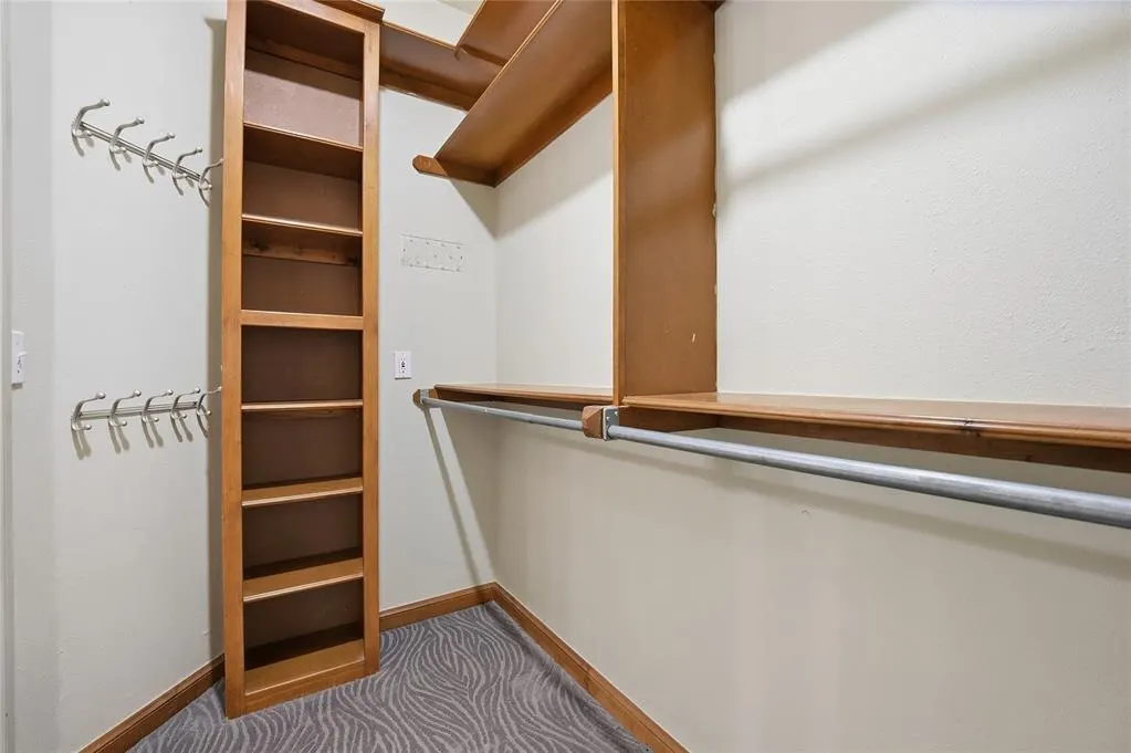 Photo 25 — 11912 Barrywood Drive, Oklahoma City, OK 73120