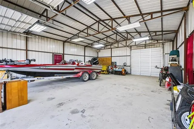 Photo 32 — 7451 E 135 Road, Holdenville, OK 74848