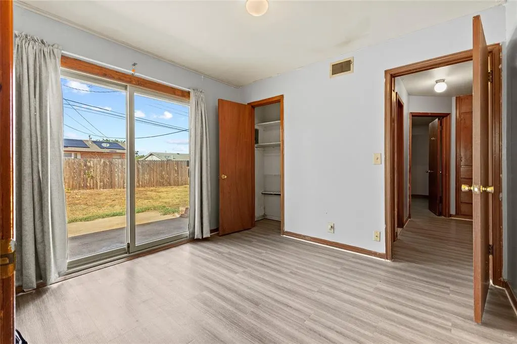 Photo 9 — 1409 Littell Avenue, Clinton, OK 73601