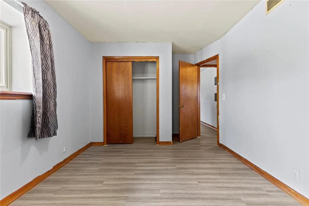 Photo 15 — 1409 Littell Avenue, Clinton, OK 73601