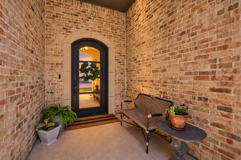 Photo 2 — 2101 Wiregrass Drive, Edmond, OK 73025
