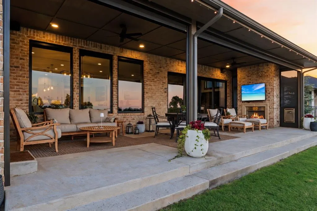 Photo 3 — 2101 Wiregrass Drive, Edmond, OK 73025