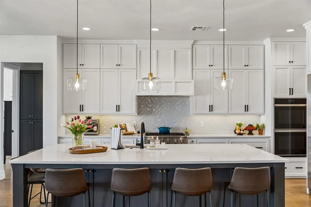 Photo 5 — 2101 Wiregrass Drive, Edmond, OK 73025