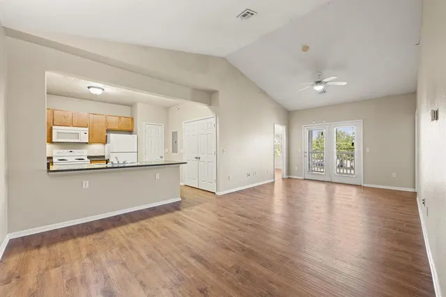 Photo 3 — 2200 Classen Boulevard 11-134, Norman, OK 73071