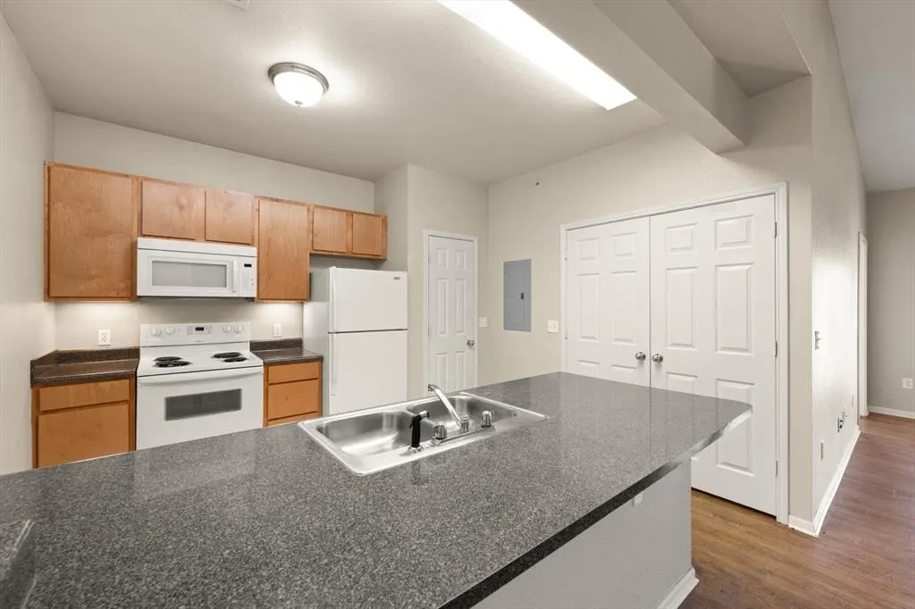 Photo 4 — 2200 Classen Boulevard 11-134, Norman, OK 73071