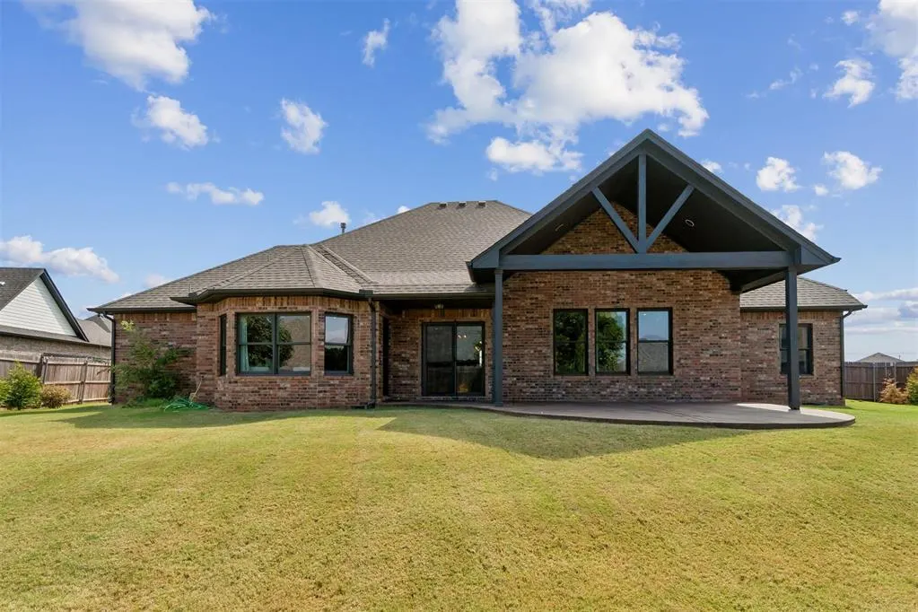 Photo 41 — 5809 NW 159th Street, Edmond, OK 73013