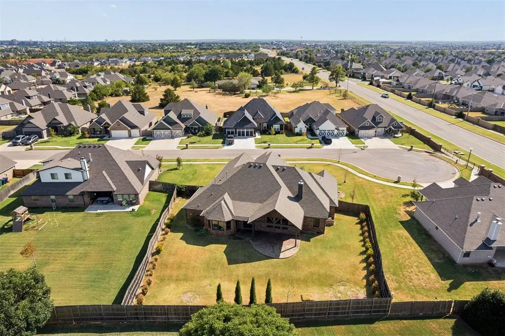 Photo 43 — 5809 NW 159th Street, Edmond, OK 73013