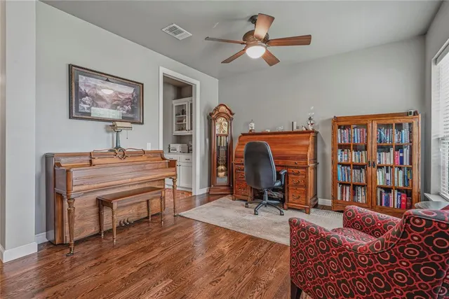 Photo 5 — 113 Chardonnay Lane, Norman, OK 73071