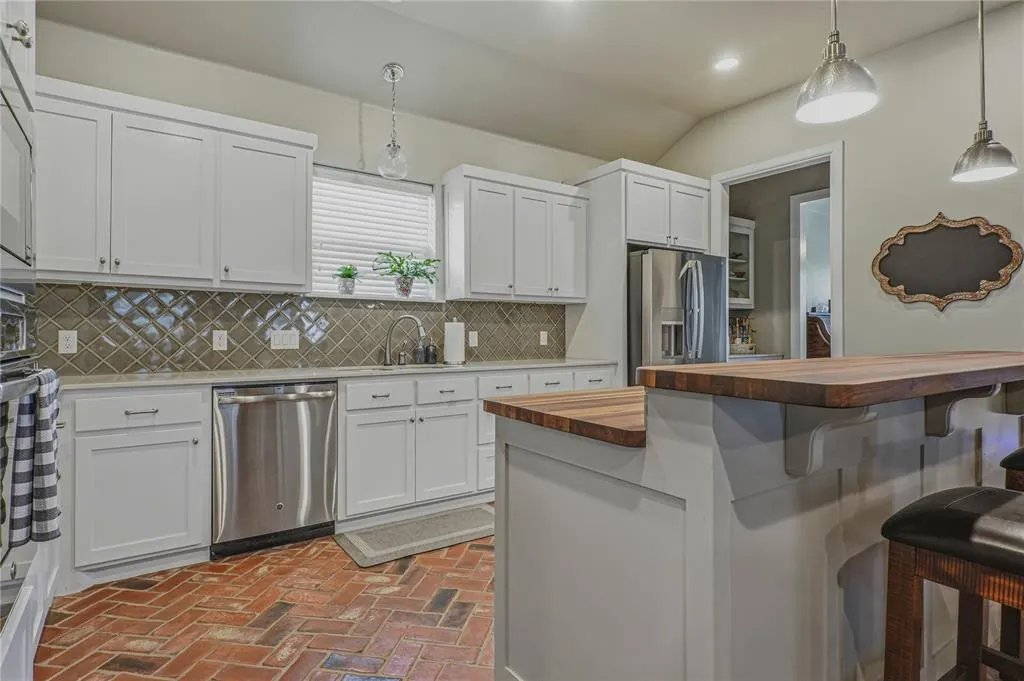 Photo 17 — 113 Chardonnay Lane, Norman, OK 73071