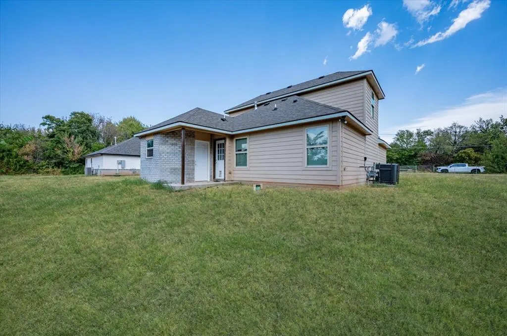 Photo 13 — 1825 N Myers Terrace, Oklahoma City, OK 73141