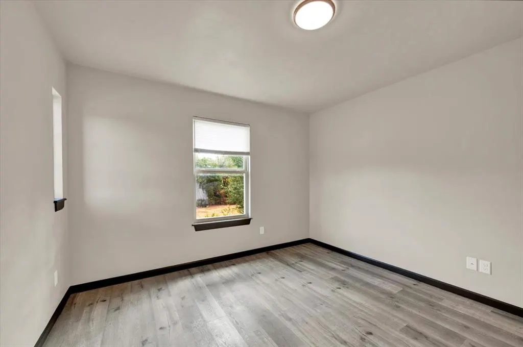 Photo 18 — 1825 N Myers Terrace, Oklahoma City, OK 73141