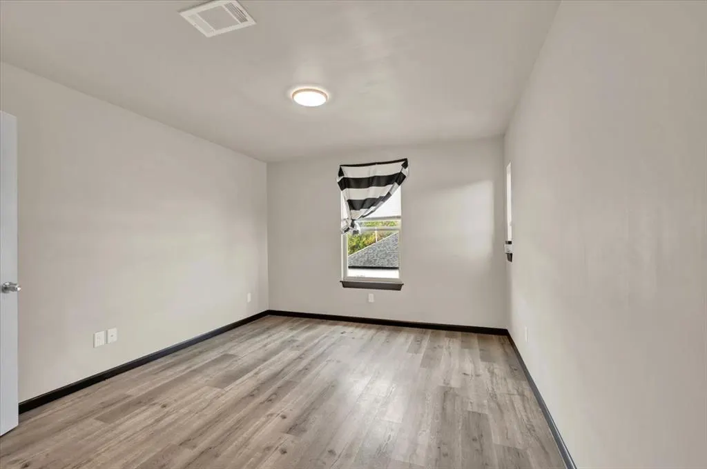 Photo 22 — 1825 N Myers Terrace, Oklahoma City, OK 73141