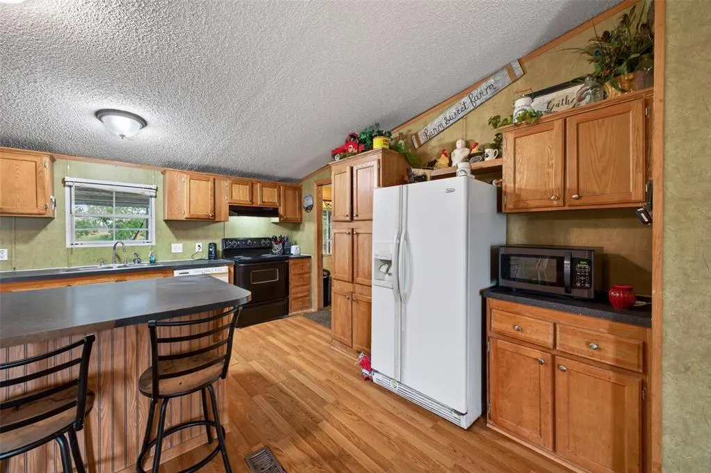 Photo 13 — 12689 N 1850 Road, Sayre, OK 73662