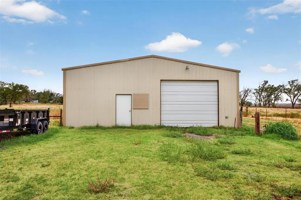Photo 29 — 12689 N 1850 Road, Sayre, OK 73662