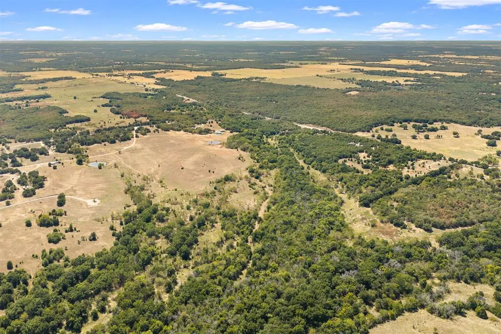 Photo 4 — 4490 Dillard Road, Wilson, OK 73463