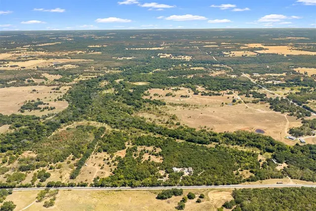 Photo 6 — 4490 Dillard Road, Wilson, OK 73463