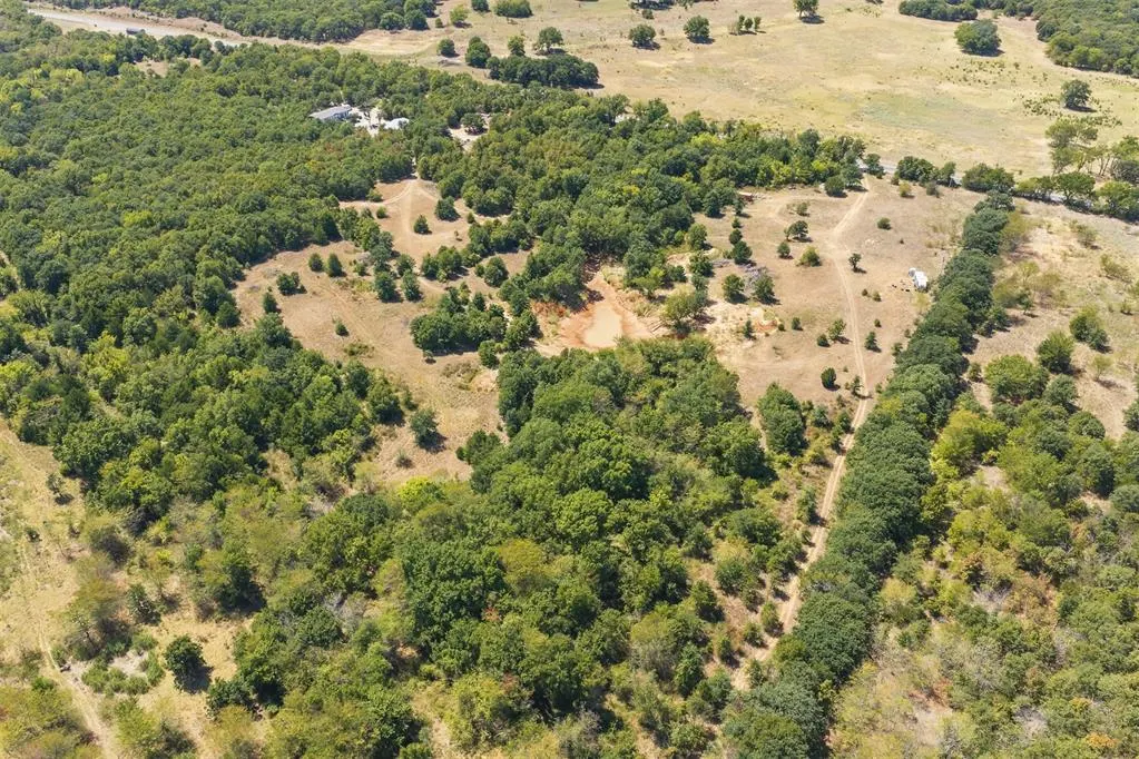 Photo 8 — 4490 Dillard Road, Wilson, OK 73463