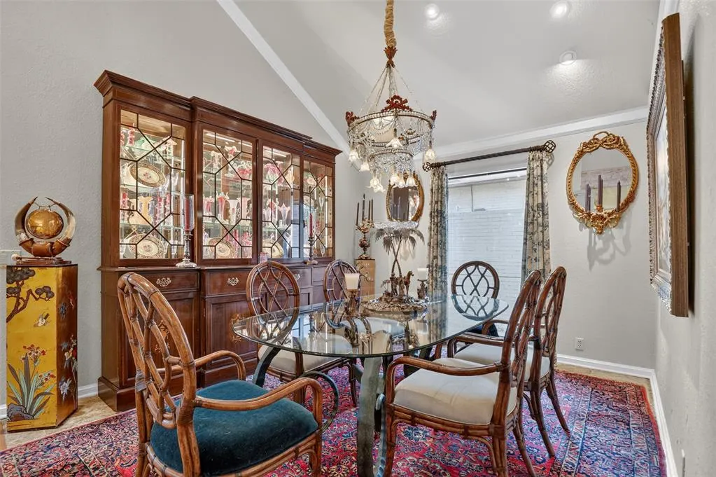 Photo 8 — 3605 Meadow Lark Lane, Oklahoma City, OK 73120