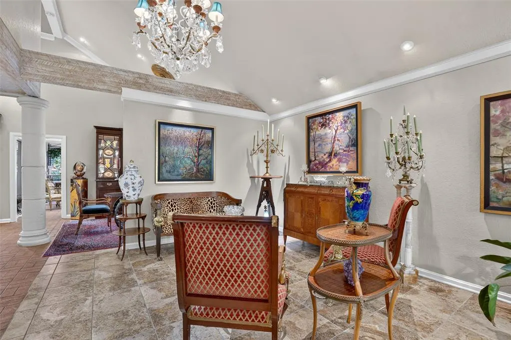 Photo 10 — 3605 Meadow Lark Lane, Oklahoma City, OK 73120