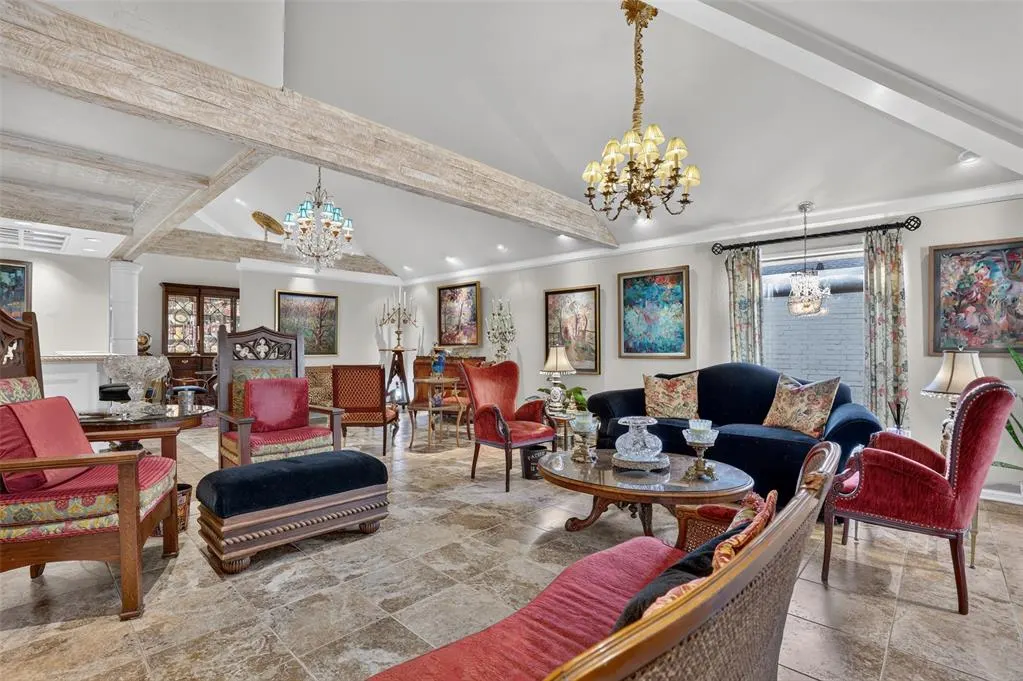 Photo 12 — 3605 Meadow Lark Lane, Oklahoma City, OK 73120