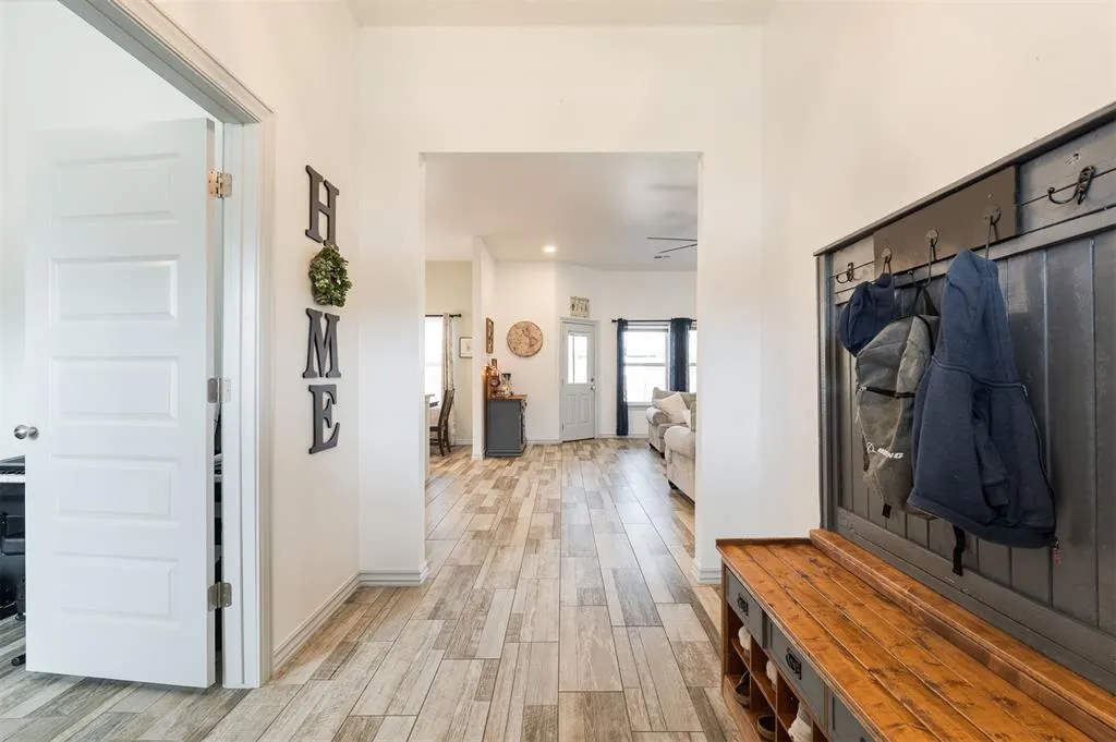 Photo 5 — 2899 Pecan Ridge Circle, Jones, OK 73049