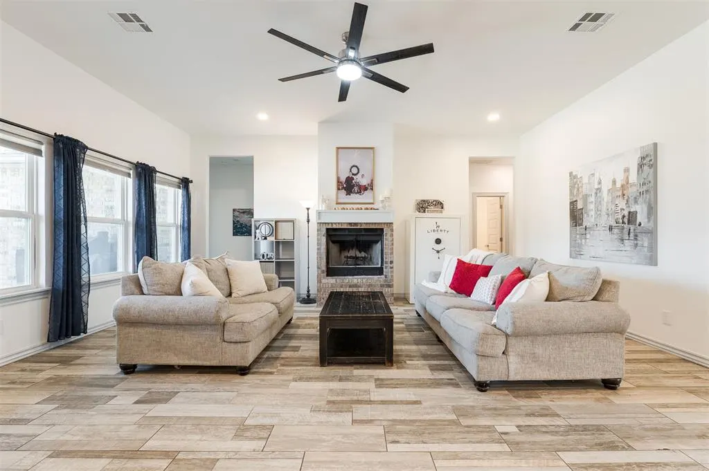 Photo 7 — 2899 Pecan Ridge Circle, Jones, OK 73049