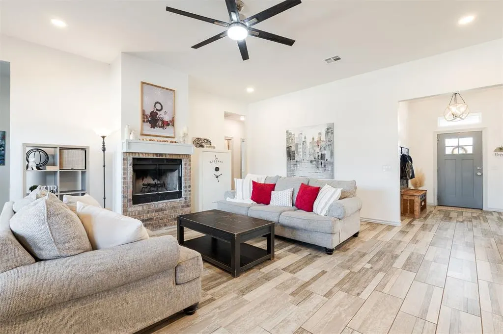 Photo 9 — 2899 Pecan Ridge Circle, Jones, OK 73049