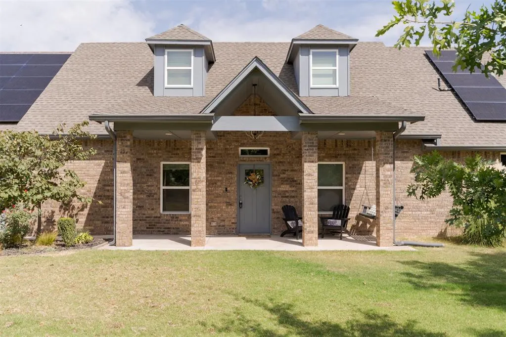 Front exterior — 2899 Pecan Ridge Circle, Jones, OK 73049