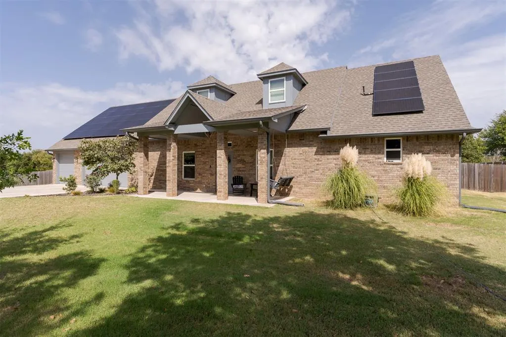 Photo 6 — 2899 Pecan Ridge Circle, Jones, OK 73049