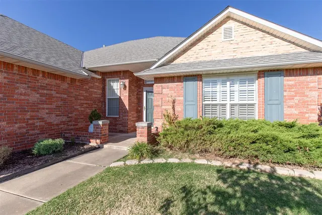 Photo 4 — 12617 Lapis Lane, Oklahoma City, OK 73170