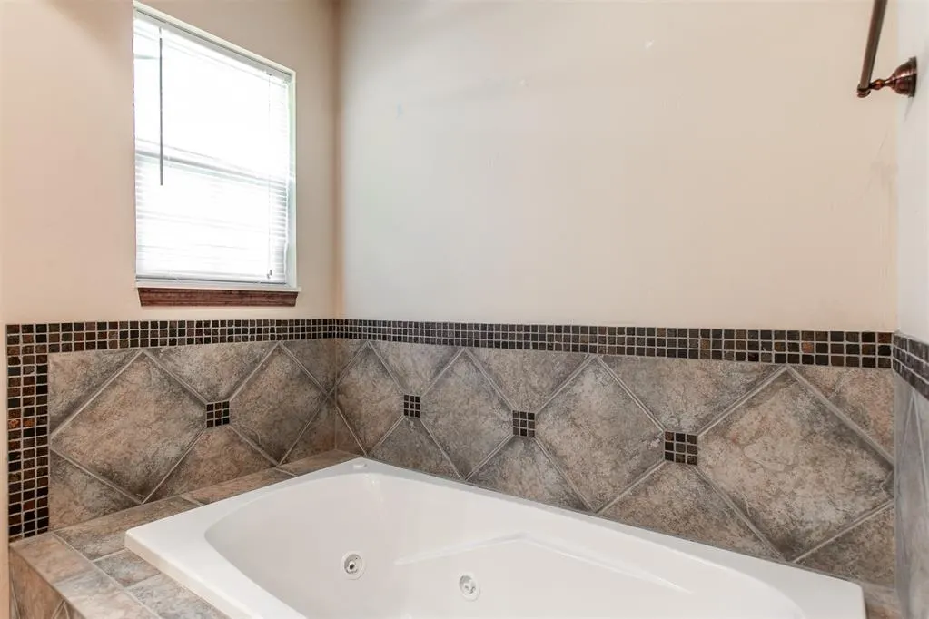 Photo 17 — 12617 Lapis Lane, Oklahoma City, OK 73170