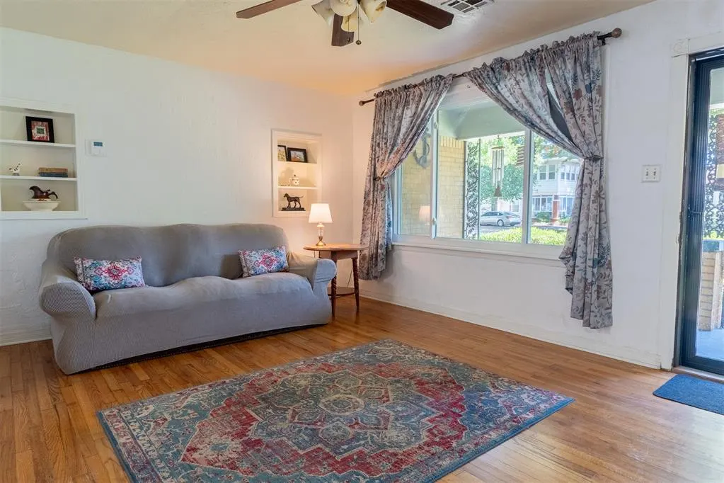 Photo 7 — 725 N Ash, Pauls Valley, OK 73075