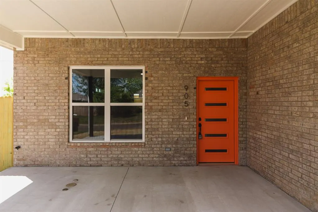 Photo 2 — 905 S Howard Avenue, Moore, OK 73160