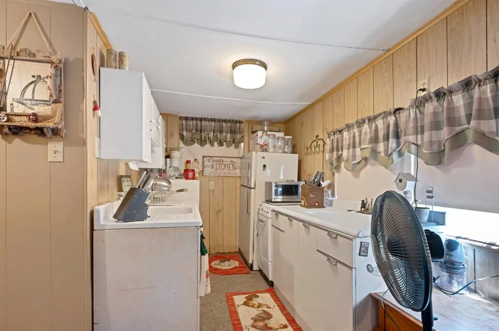 Photo 12 — 22020 W Seventh Street, Hinton, OK 73047