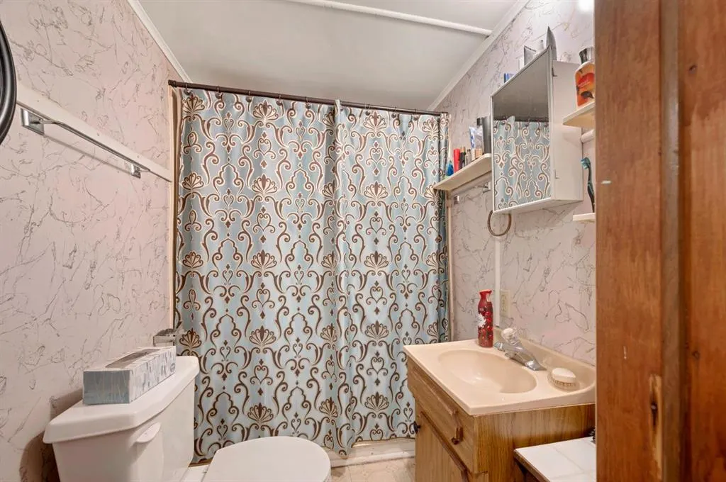 Photo 15 — 22020 W Seventh Street, Hinton, OK 73047