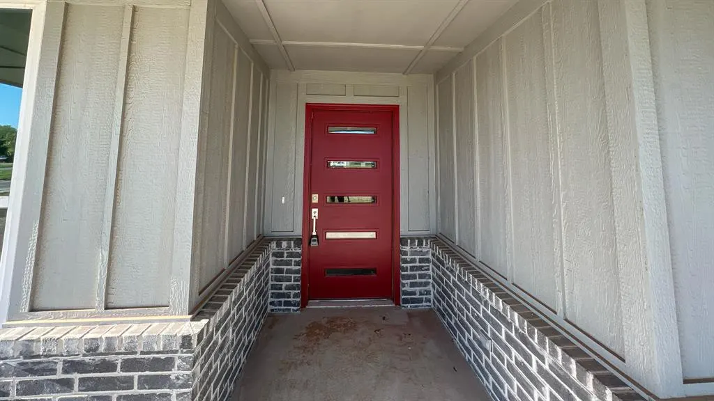 Photo 3 — 102 Olde Mill Road, Jones, OK 73049