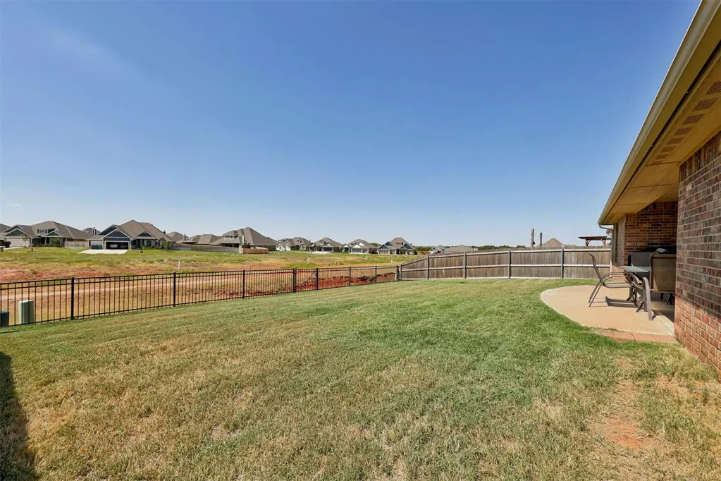 Photo 35 — 13341 Outdoor Living Drive, Piedmont, OK 73078