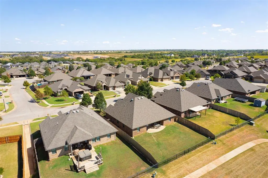 Photo 39 — 13341 Outdoor Living Drive, Piedmont, OK 73078