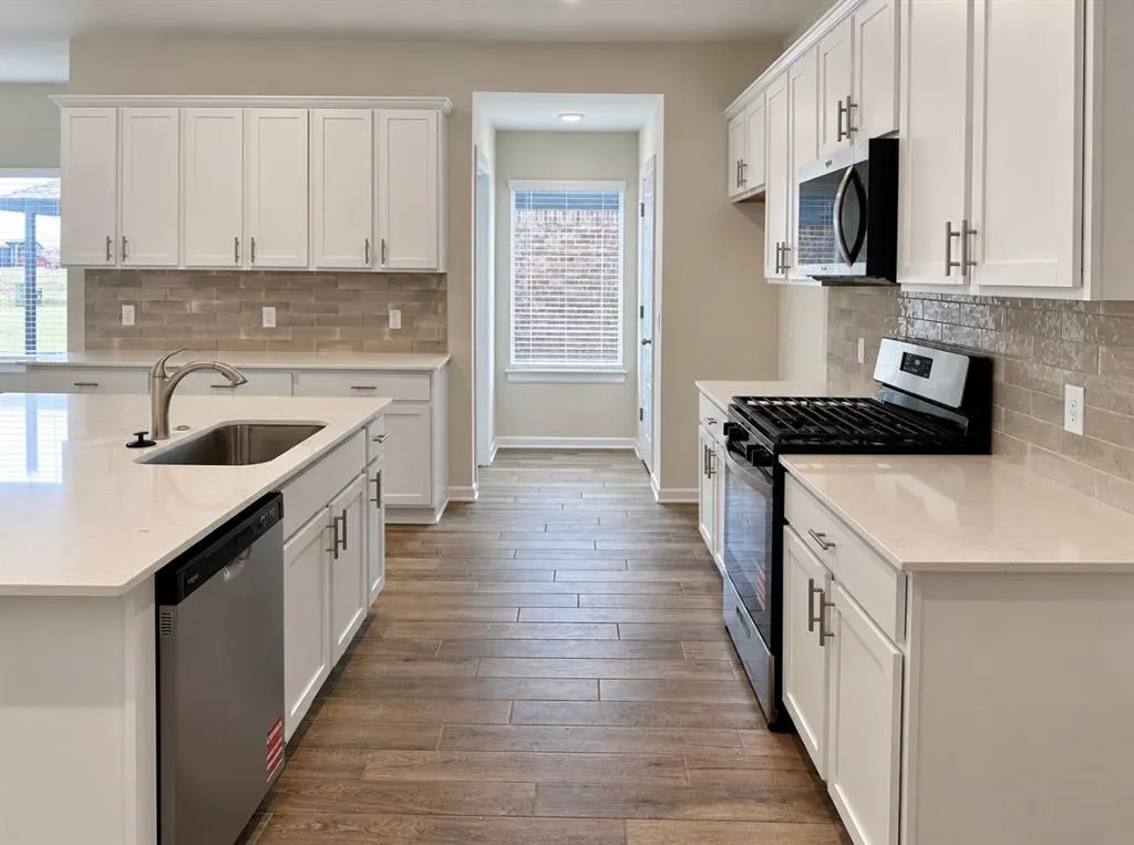 Photo 5 — 1236 Mahogany Lane, Piedmont, OK 73078