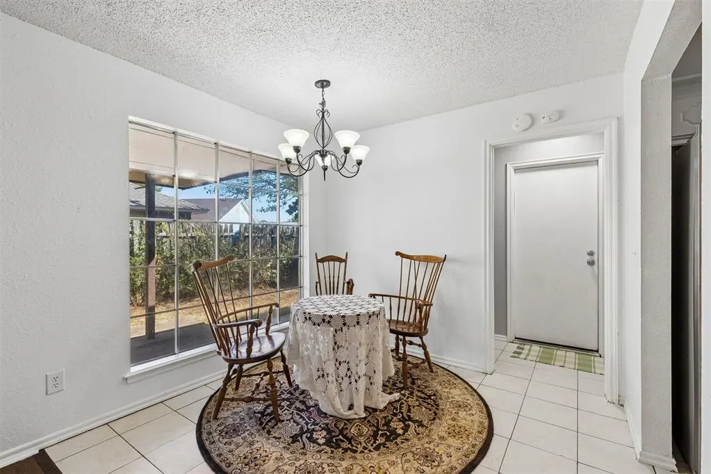Photo 10 — 219 Park Place, Midwest City, OK 73110