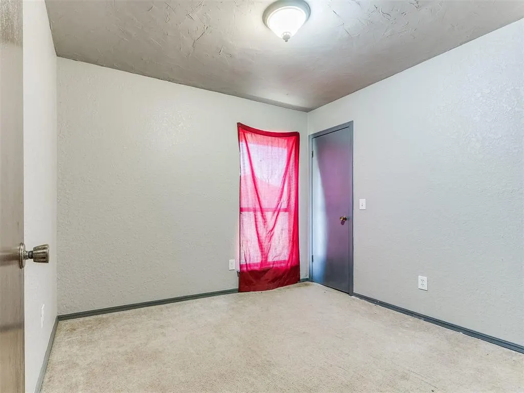 Photo 11 — 125 Marrgate Drive, Yukon, OK 73099